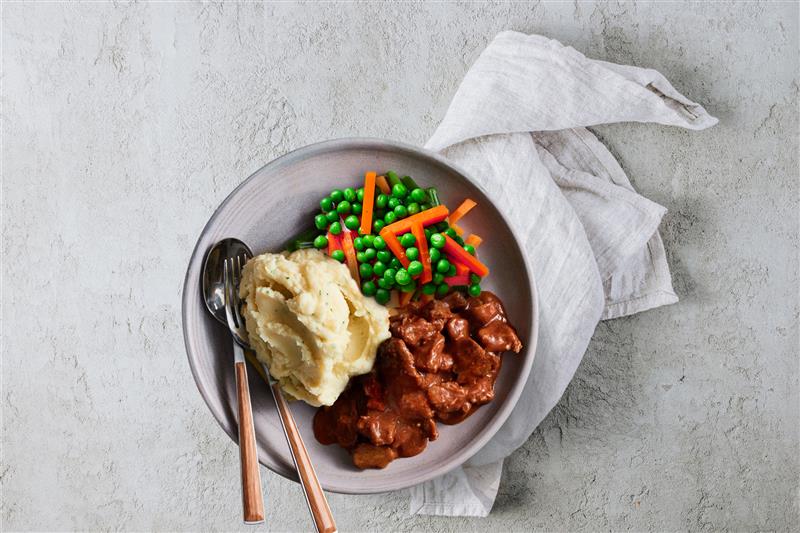 Beef Casserole with Potato Mash - Large - OUT OF STOCK